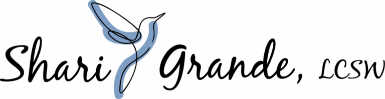 ff bbe3afee3fab34a4736be10888fe0f66 ff ShariG Logo 01 1 768x198