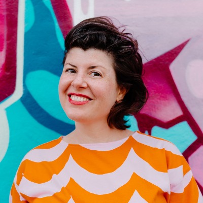 ff 6958034e2b63fc60218dcab40e27d6be ff AnnaHoltzman headshot