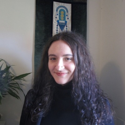 ff b597316cabe8d27fa391309d0a2b20cd ff Jewish Therapist Collective Headshot
